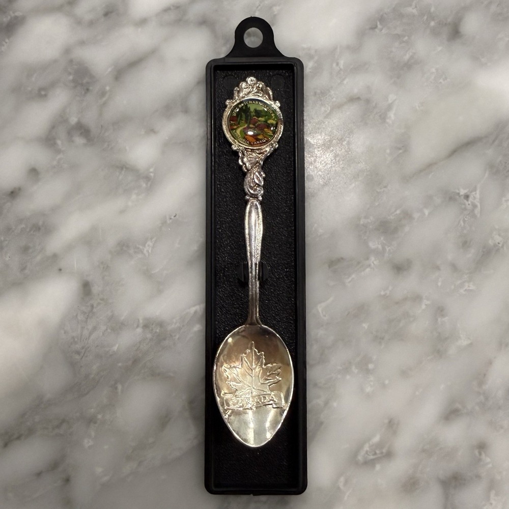 Butchart Gardens Victoria Canada Souvenir Spoon Vintage Silver Tone New Zealand